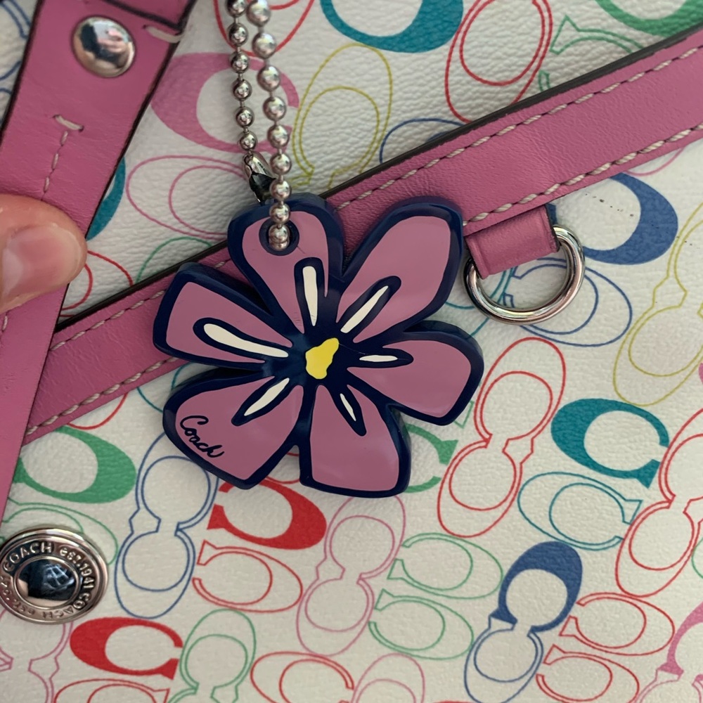 Coach purse - Picture 3 of 3